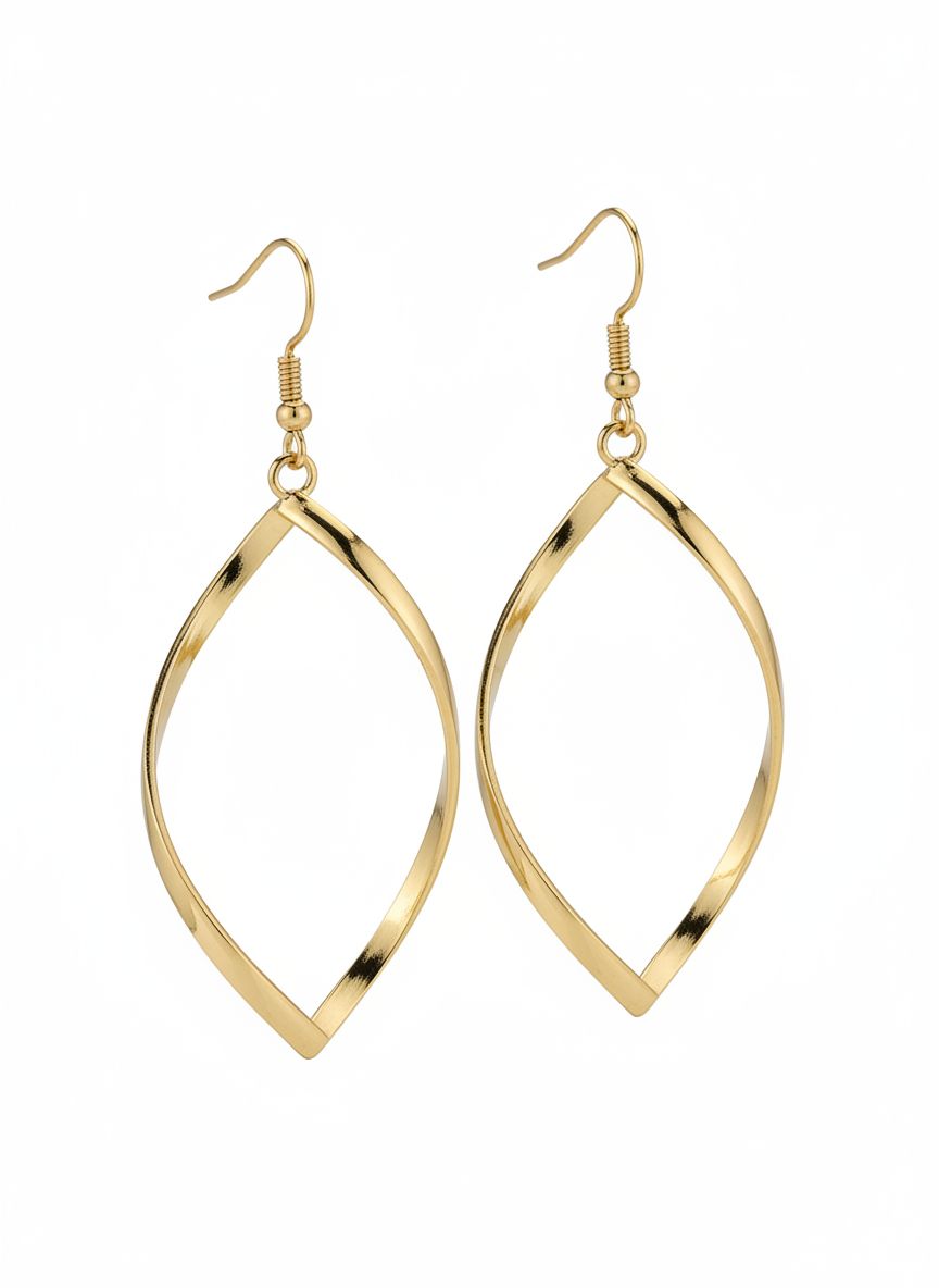 Earring after catalog retouching