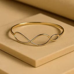 Try Snappyit to generate jewelry try-on photos