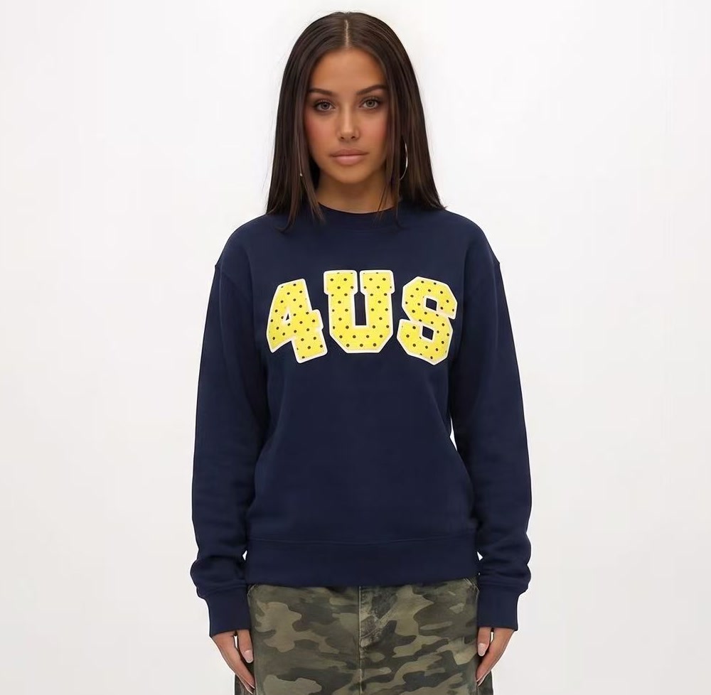 AI model result marked for fit, neckline, sleeves, print, and colour inspection