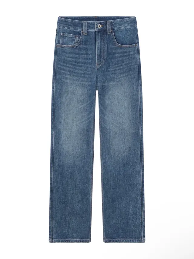 Straight-leg jeans source photo
