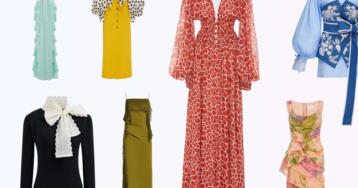 How to Take Pictures of Clothes Without a Mannequin
