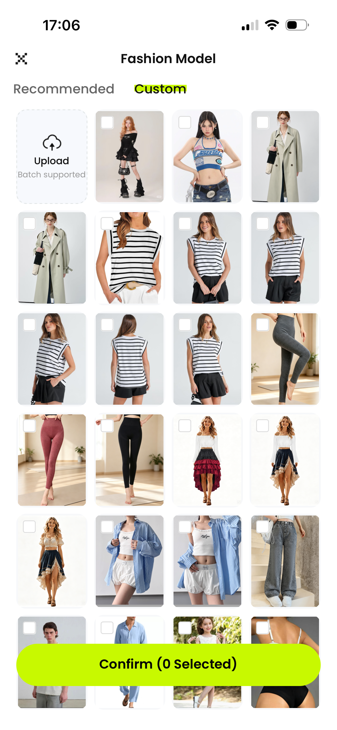 Snappyit iOS Fashion Model Custom tab showing the Upload option and saved custom models